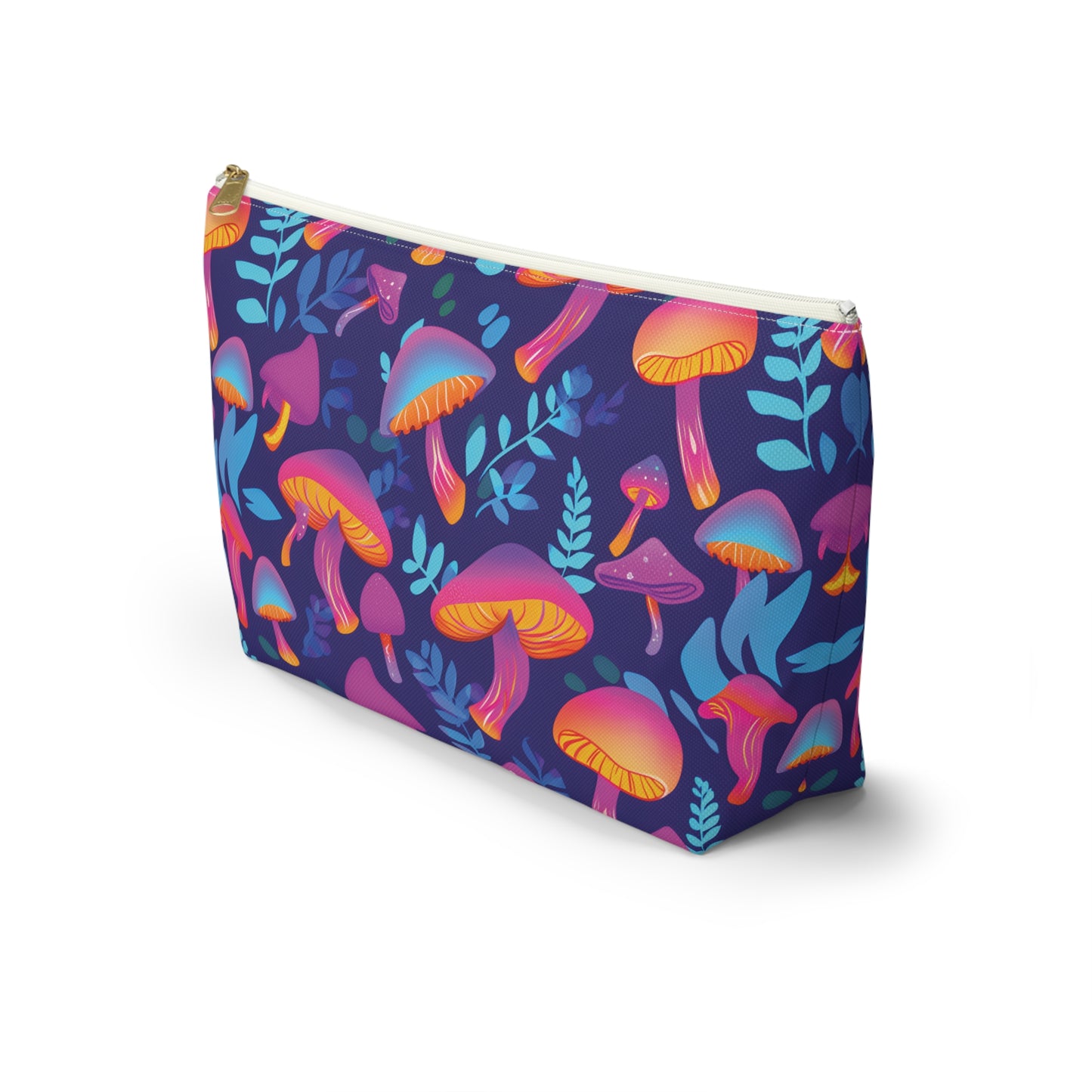 Mushroom Pattern Travel Bag Design 10