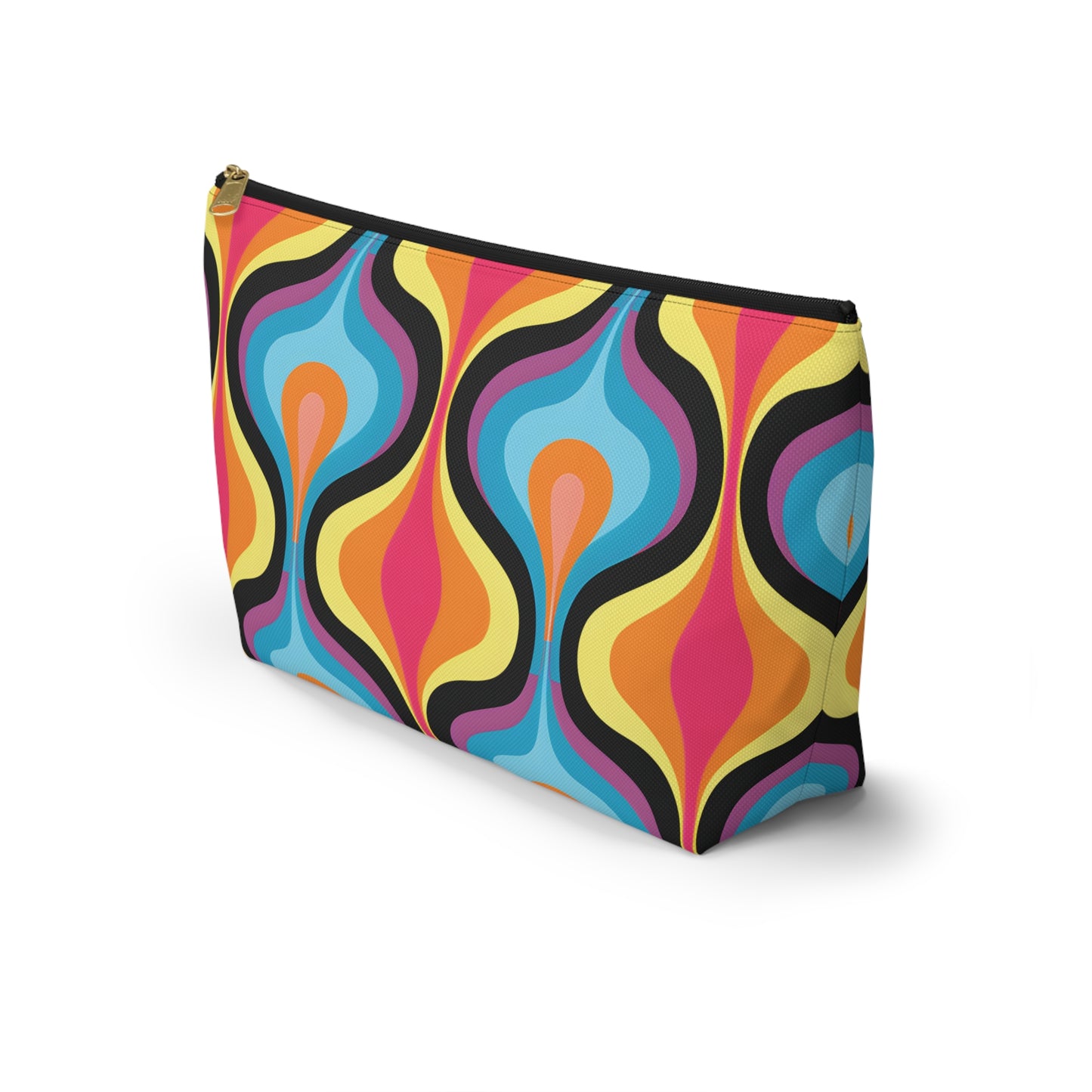 Retro Pattern Travel Bag Design 1