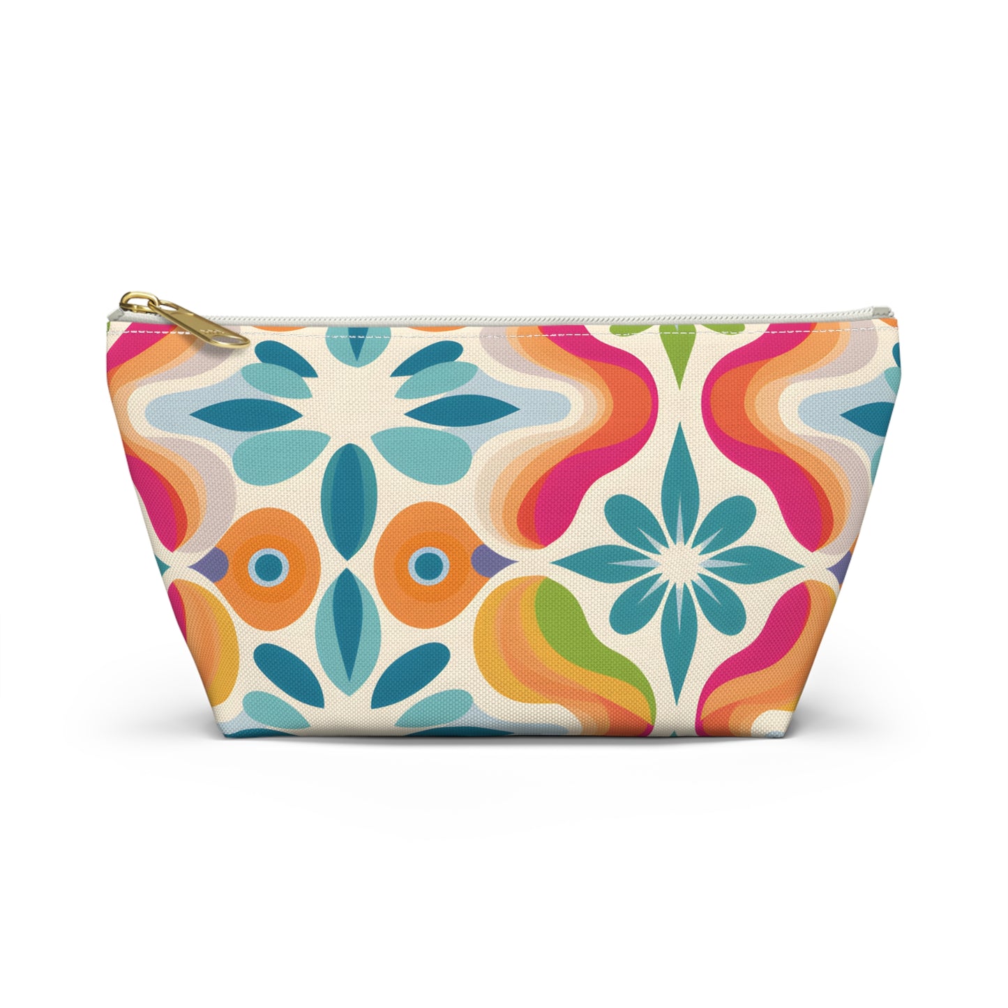 Retro Pattern Travel Bag Design 11