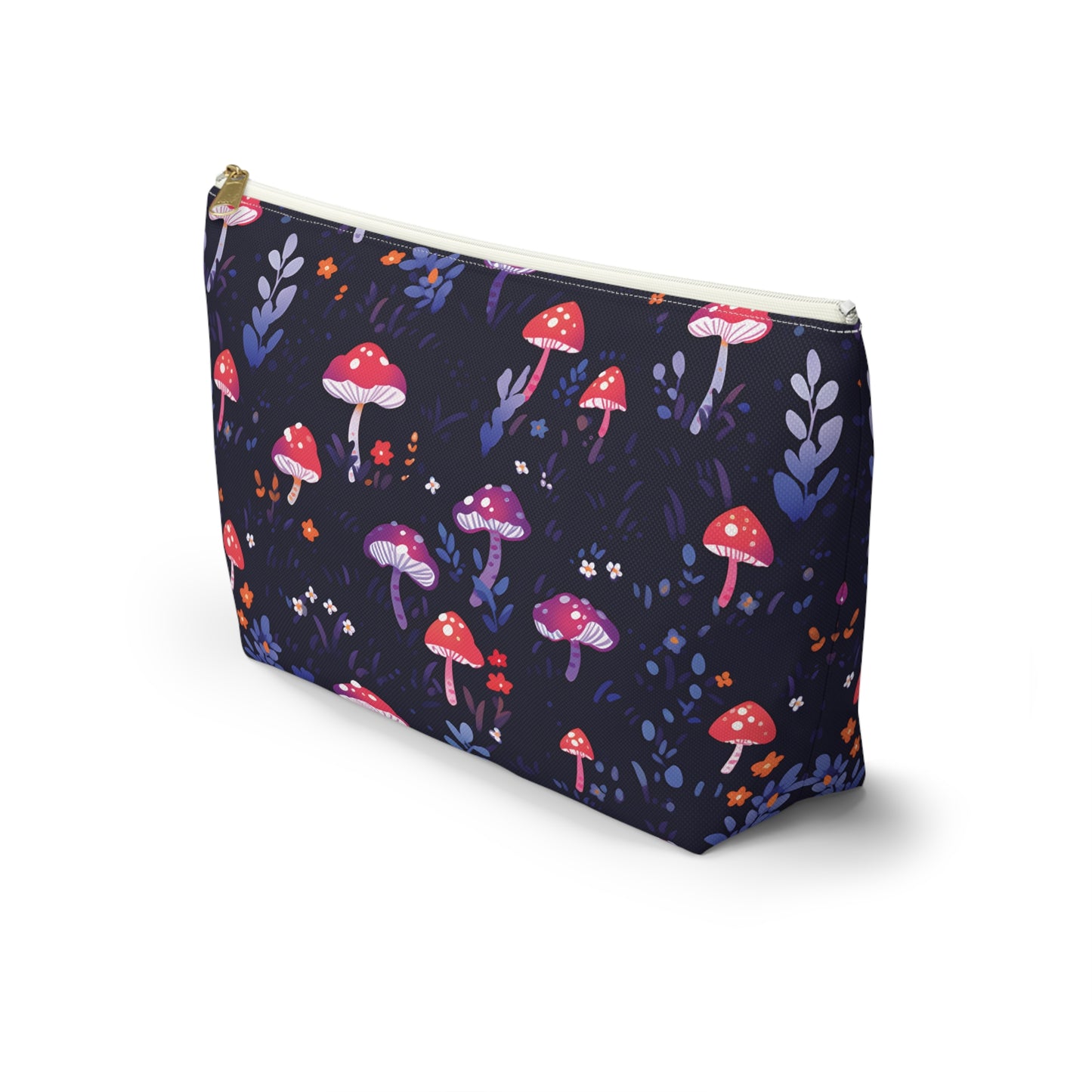 Mushroom Pattern Travel Bag Design 9
