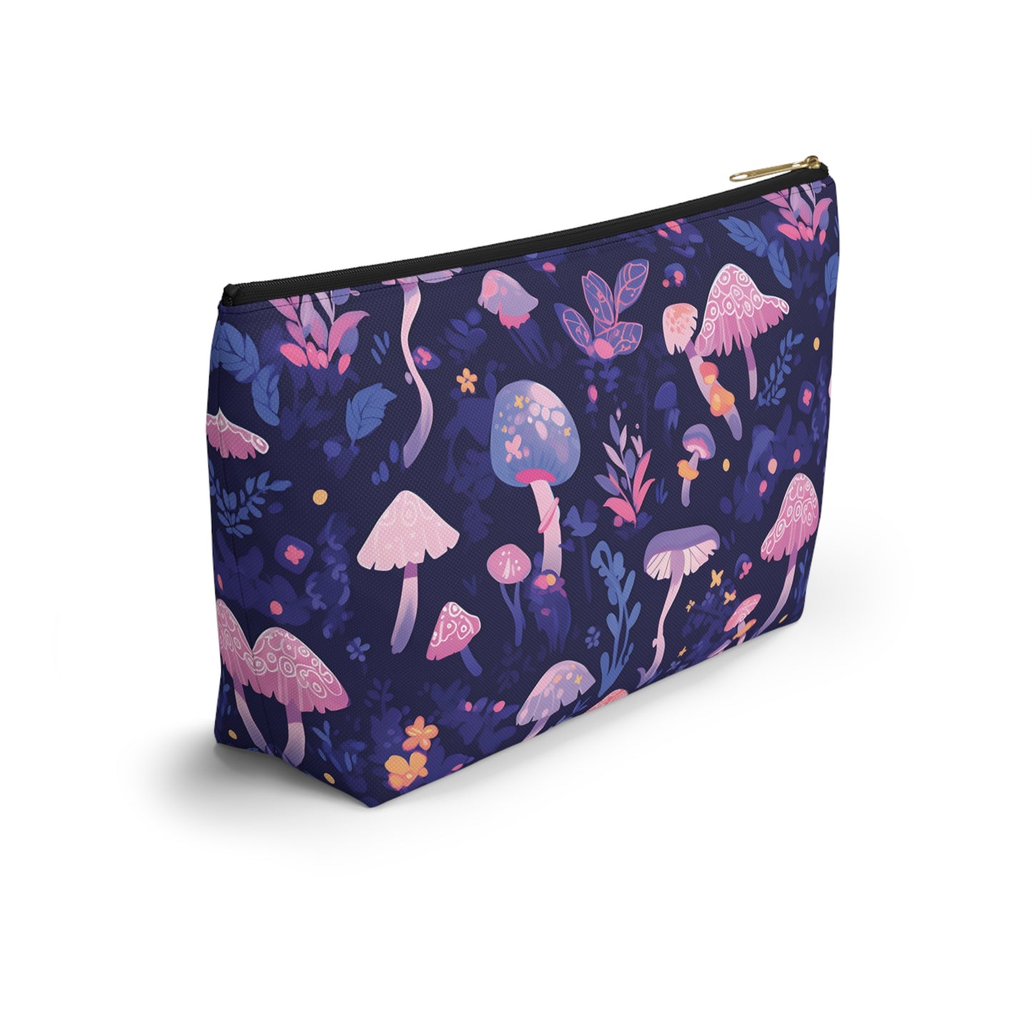 Mushroom Pattern Travel Bag Design 4
