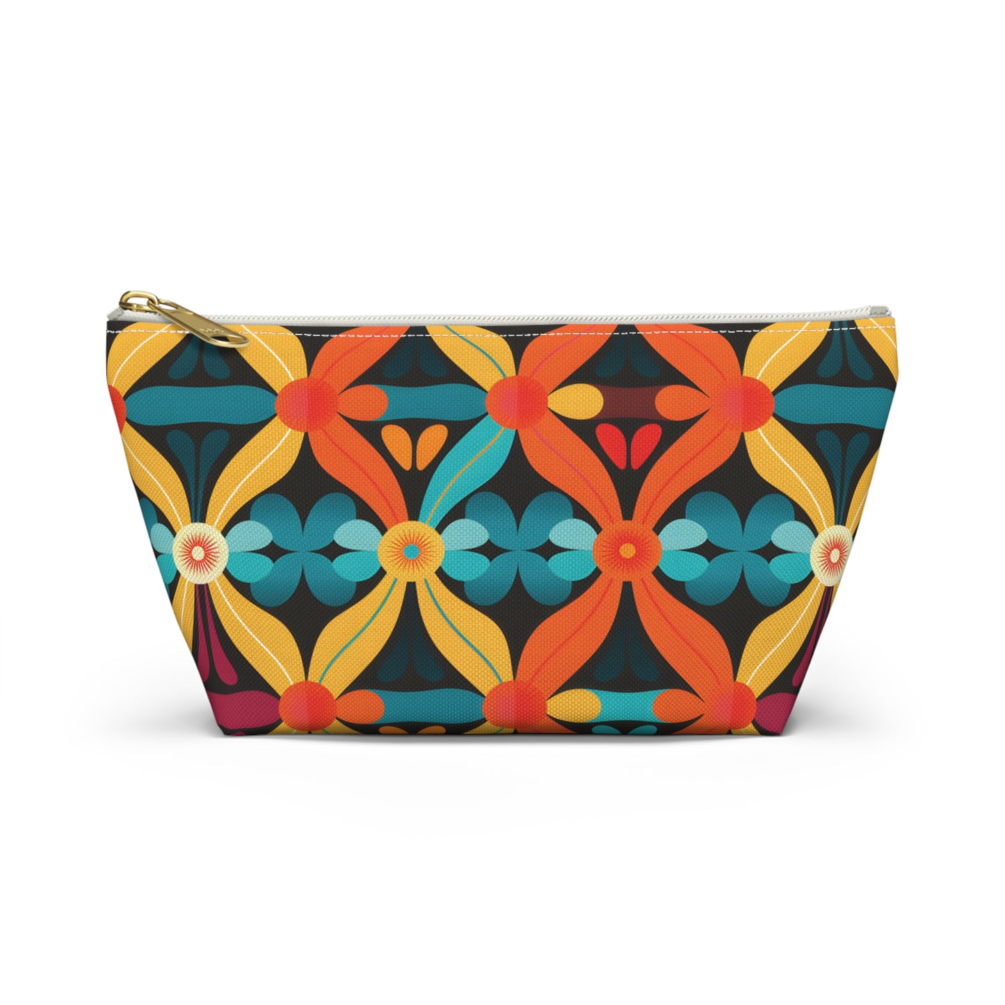 Retro Pattern Travel Bag Design 4