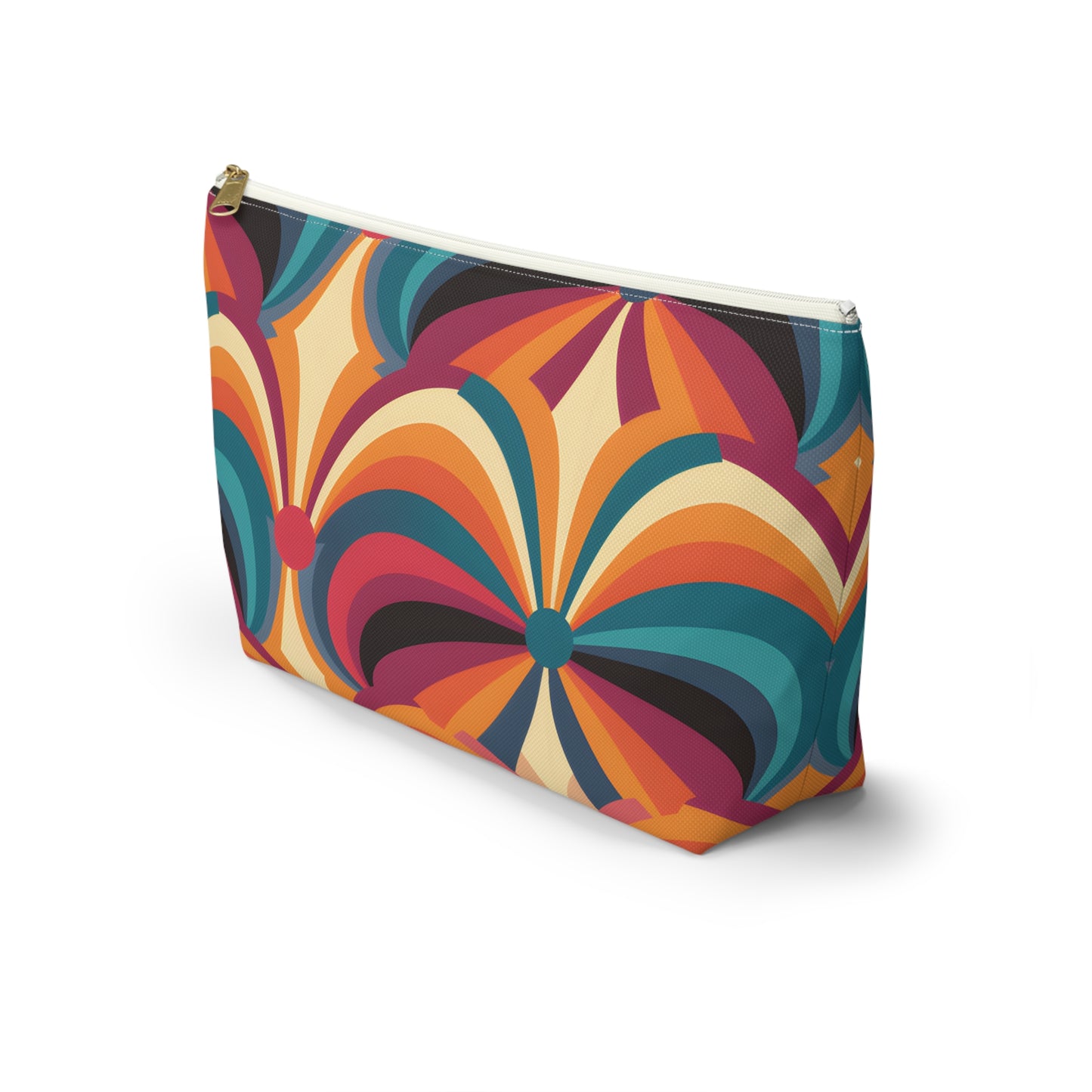 Retro Pattern Travel Bag Design 8