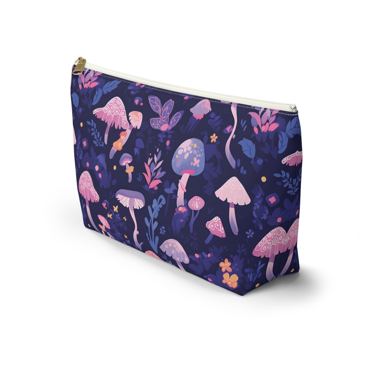 Mushroom Pattern Travel Bag Design 4