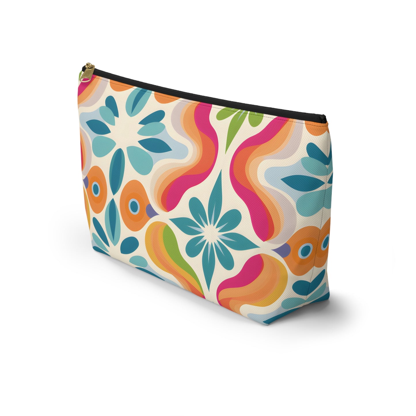 Retro Pattern Travel Bag Design 11