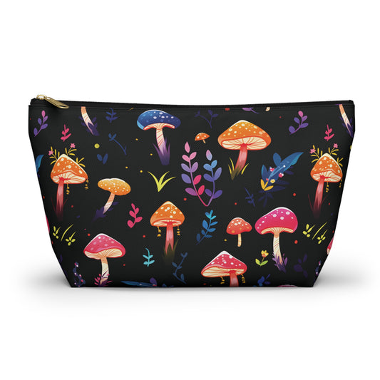 Mushroom Pattern Travel Bag Design 7