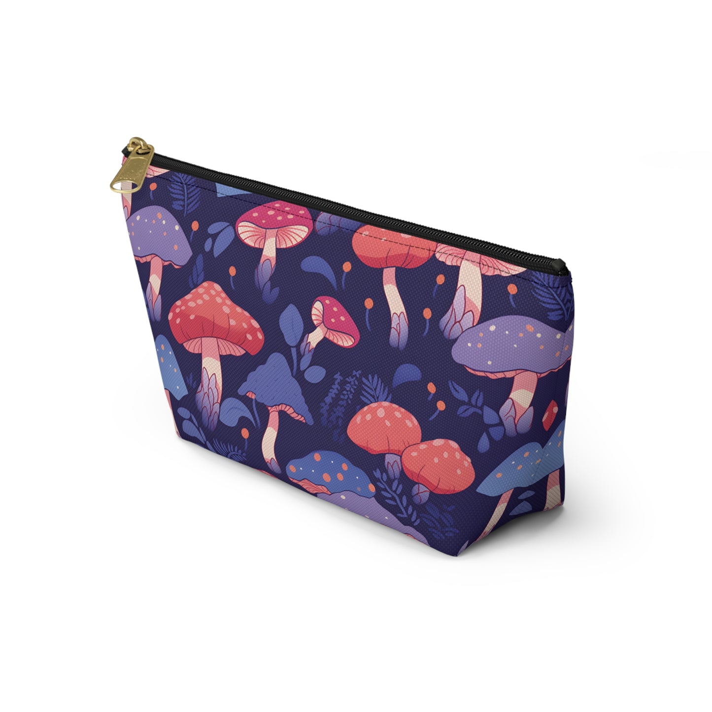 Mushroom Pattern Travel Bag Design 8