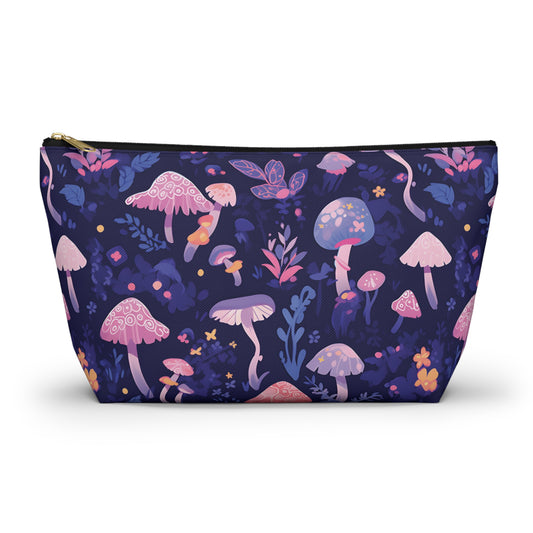 Mushroom Pattern Travel Bag Design 4