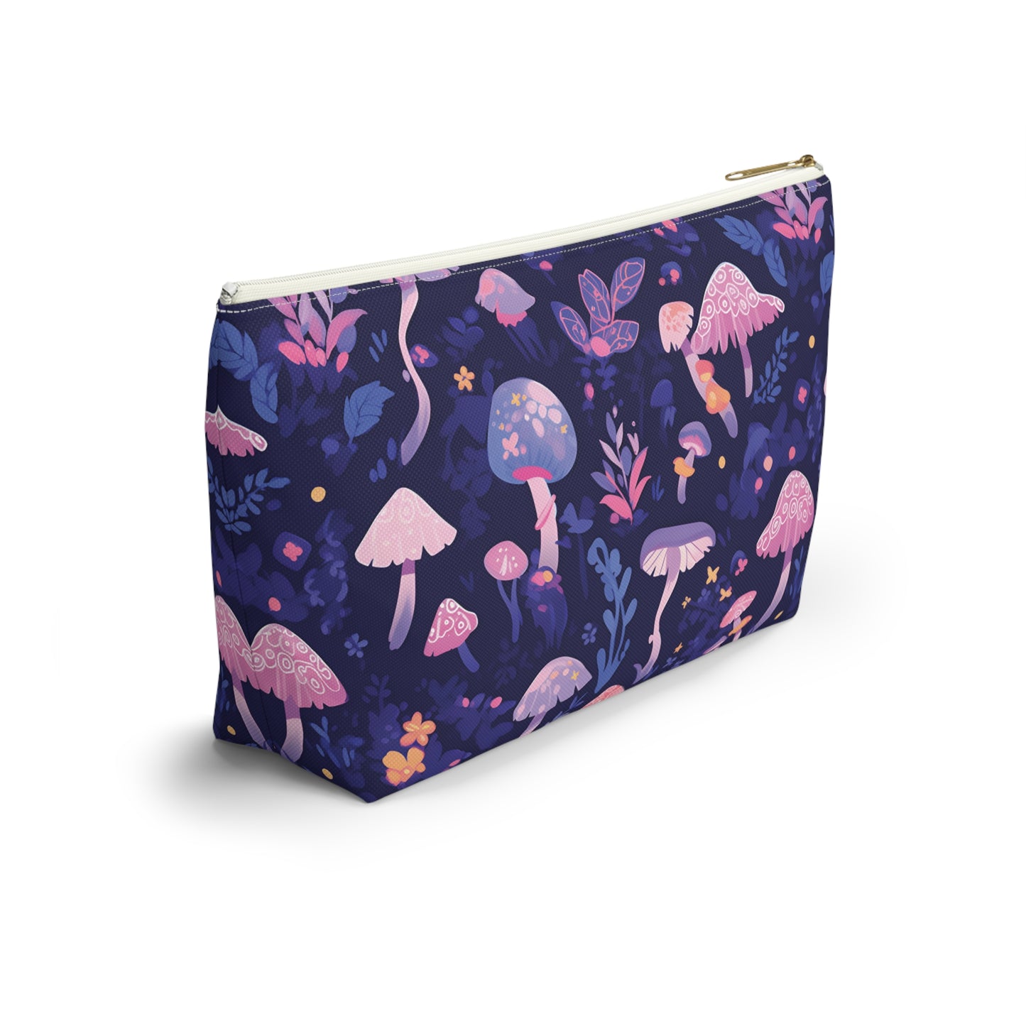 Mushroom Pattern Travel Bag Design 4