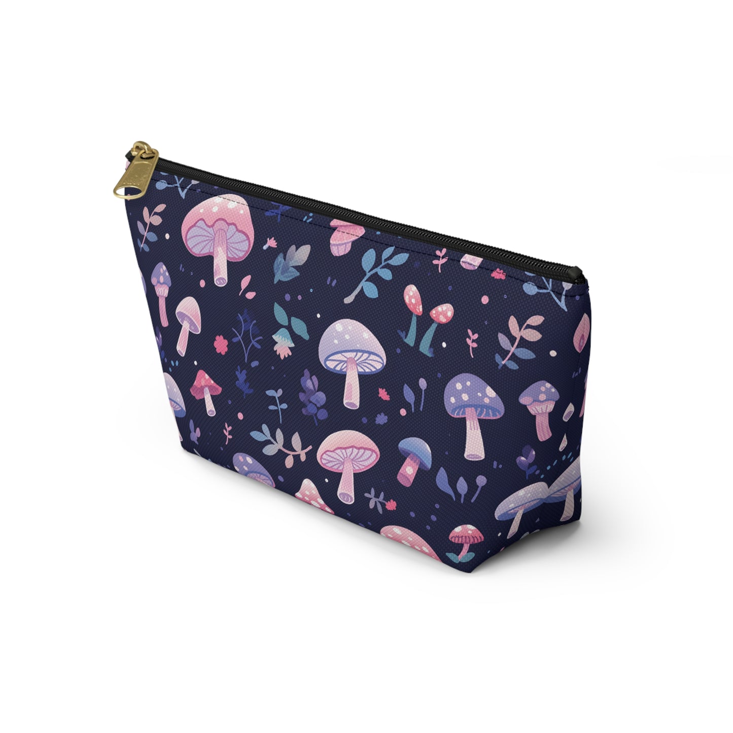 Mushroom Pattern Travel Bag Design 11