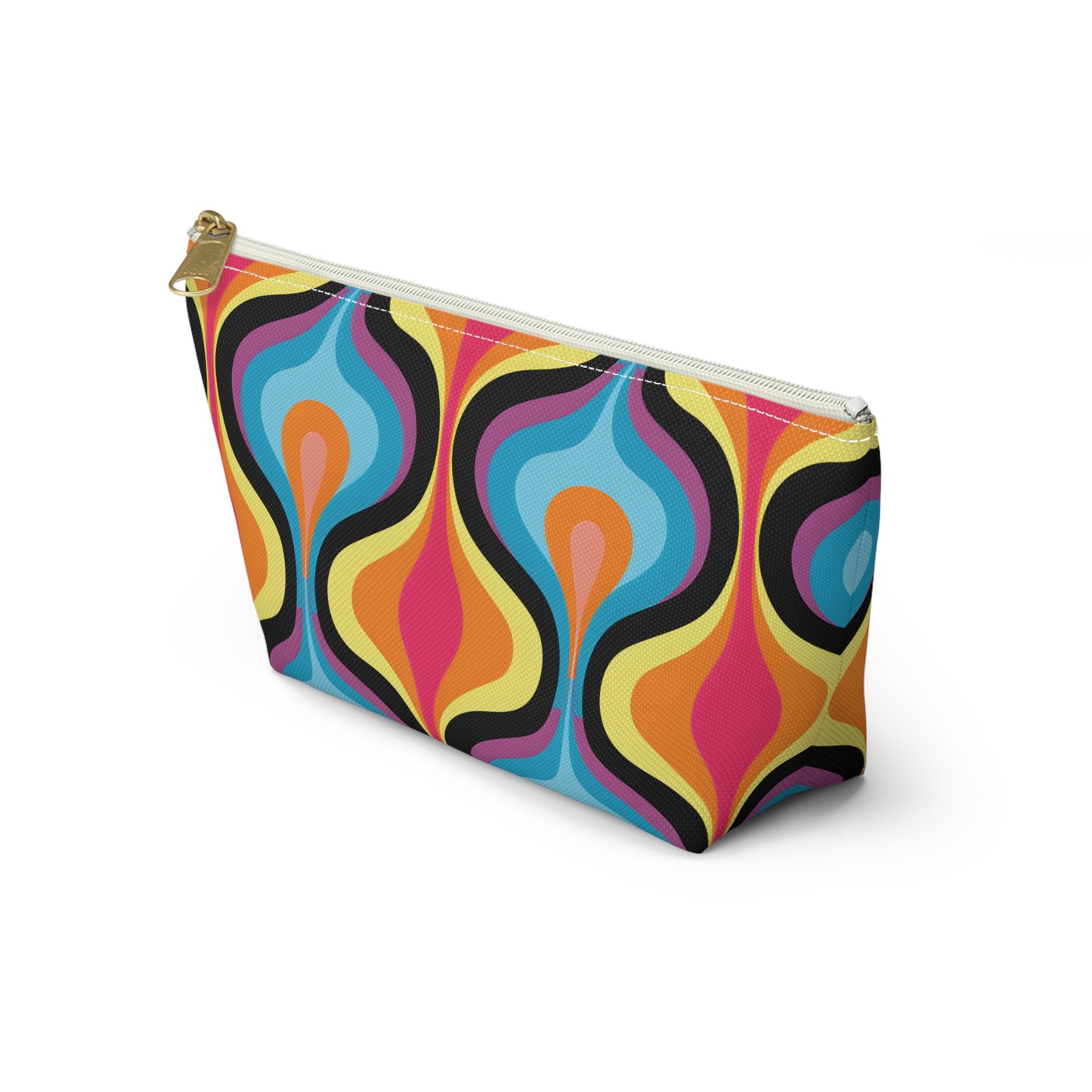 Retro Pattern Travel Bag Design 1