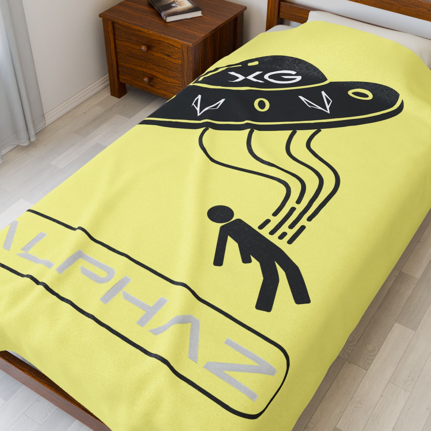 Yellow XG Chisa Spaceship Blanket