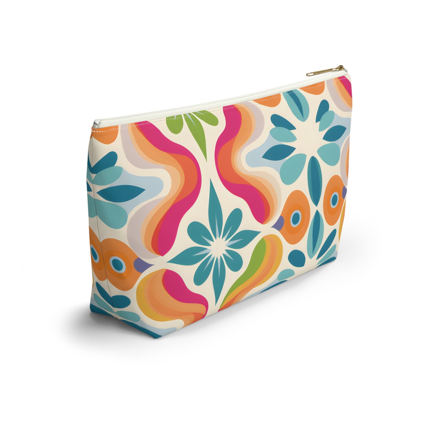 Retro Pattern Travel Bag Design 11